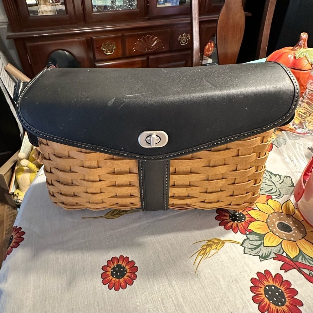 Vintage Longaberger Hostess Only Purse Shoulder Bag Basket 2004 - Picture 1 of 9